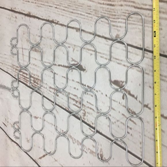 Bundle of 2 x Specialty Metal Hangars For Scarf & Belt Closet Organizers - Picture 5 of 12